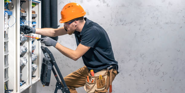 Best Best Electricians Near Me  in St Francis, WI